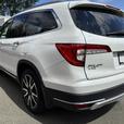 2022 Honda Pilot Touring 7-Passenger thumbnail image 5