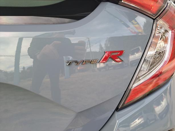 2019 Honda Civic Type R image 8