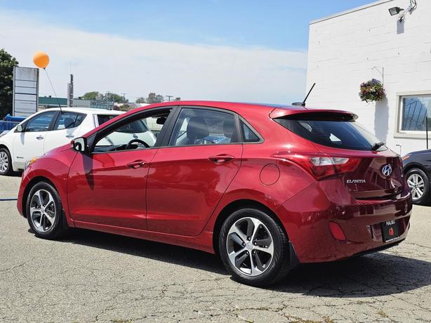 2016 Hyundai Elantra GT 5dr HB Auto GLS image 4