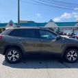2014 Jeep  Cherokee Trailhawk thumbnail image 4