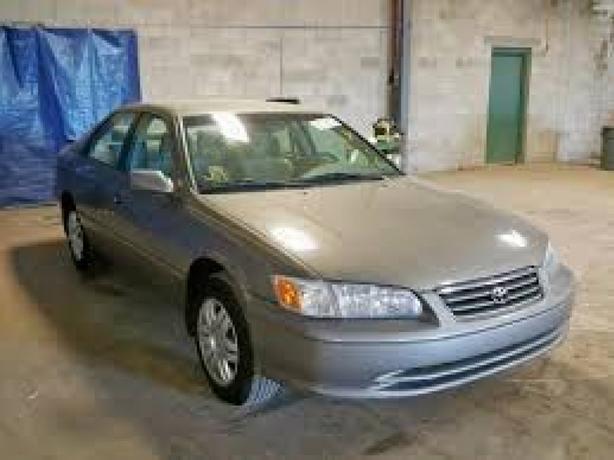 2000 Toyota  Camry LE AS Traded image 1