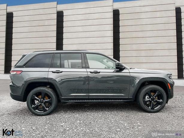 2024 JEEP GRAND CHEROKEE image 3