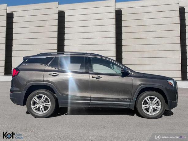 2019 GMC TERRAIN image 2