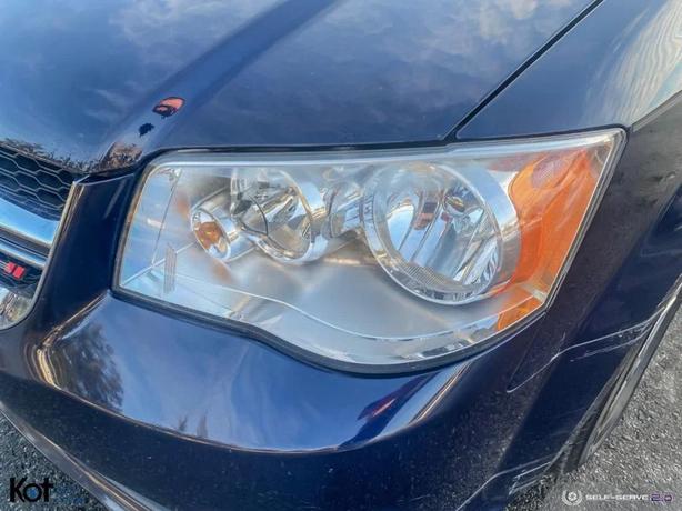 2013 DODGE GRAND CARAVAN image 8