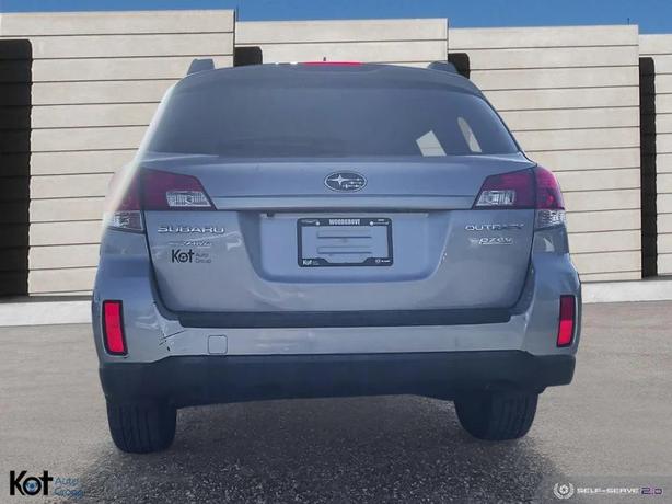 2011 SUBARU OUTBACK image 5