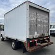2005 Ford Econoline E-350 Super Duty 12 Foot Cube Van With Rear Workshop thumbnail image 3