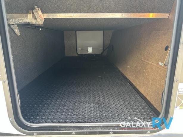 Used 2019 Outdoors RV Creek Side Mountain Series 21RBS image 5