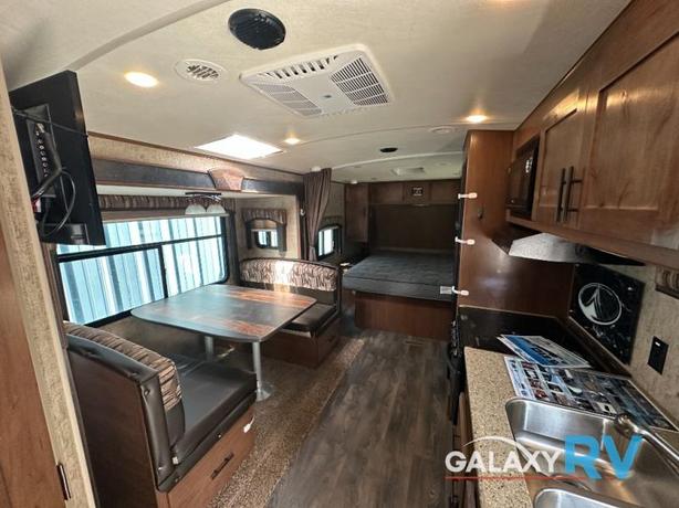 Used 2019 Outdoors RV Creek Side Mountain Series 21RBS image 7