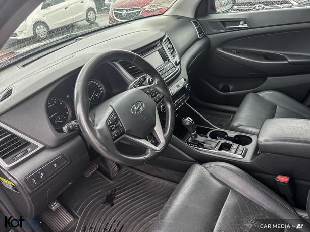 2017 Hyundai Tucson SE BACKUP CAMERA! HEATED SEATS! BLUETOOTH! image 6