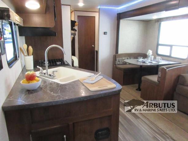 Used 2017 Jayco Jay Flight 267BHSW image 8