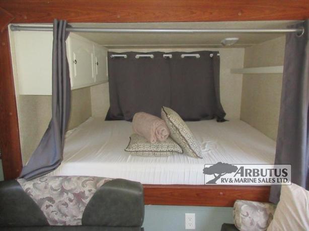 Used 2007 Keystone RV Outback 21RS image 7
