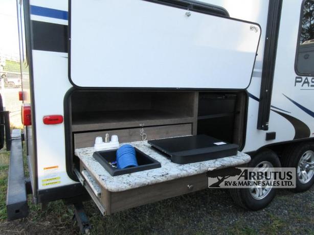 Used 2019 Keystone RV Passport 239MLWE image 6