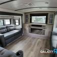 Used 2024 Forest River RV Wildwood Heritage Glen 378FL thumbnail image 5