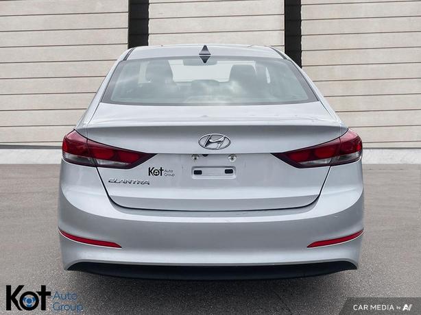 2017 Hyundai Elantra GL image 5