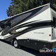 Used 2011 Thor Motor Coach Challenger 32VS thumbnail image 7