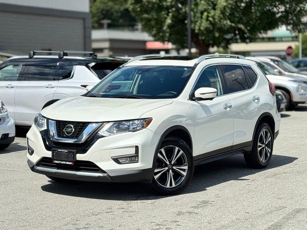 2019 Nissan Rogue SV - No Accidents, Power Liftgate, Navigation image 1