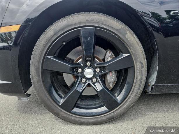 2010 Chevrolet Camaro 2dr Cpe 2SS | One Owner! image 6
