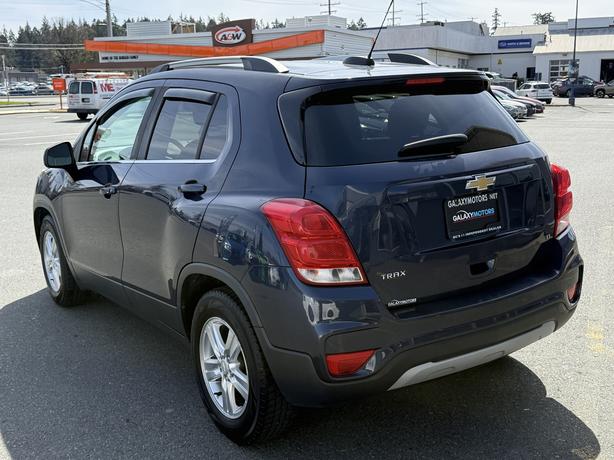 2018 Chevrolet Trax LT - Parking Camera Rear & 16" Aluminum Wheels image 8
