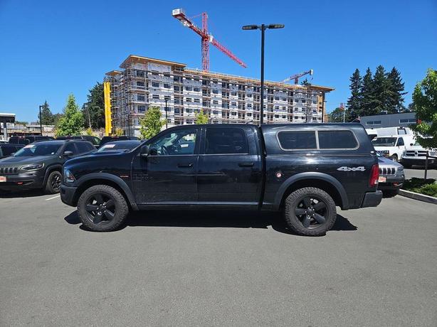2019 RAM 1500 Classic Warlock 4x4 Crew Cab 5'7 Box | Bluetooth Connection | Back image 3