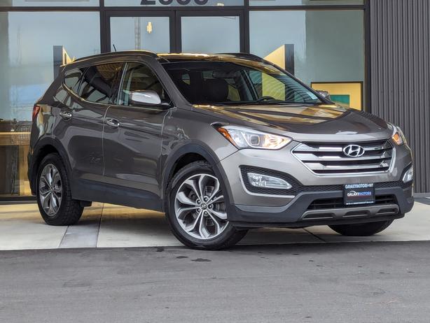 2014 Hyundai Santa Fe Sport Limited - Sunroof, NAV, Heated/Vented Seats image 4