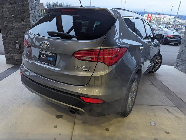 2014 Hyundai Santa Fe Sport Limited - Sunroof, NAV, Heated/Vented Seats image 6