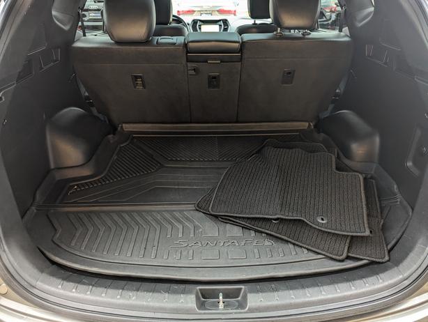 2014 Hyundai Santa Fe Sport Limited - Sunroof, NAV, Heated/Vented Seats image 8