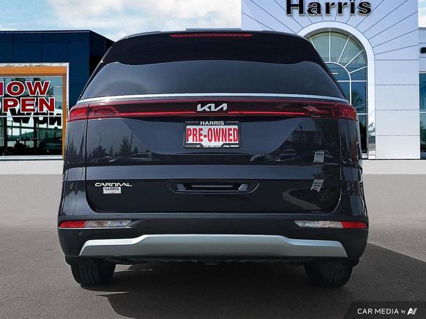 2024 Kia Carnival LX | No Reported Accidents! image 5