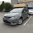2020 Chrysler Pacifica Touring-L thumbnail image