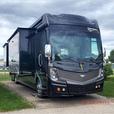 Used 2019 Fleetwood RV Discovery LXE 40D thumbnail image