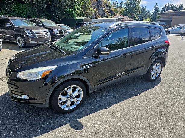 2014 Ford  Escape Titanium image 5