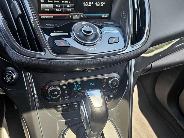 2014 Ford  Escape Titanium image 8