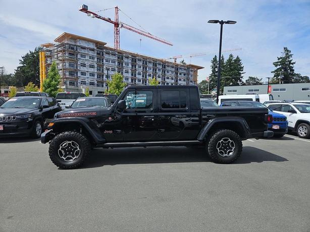 2023 Jeep Gladiator Mojave 4x4 | Back-Up Camera | Bluetooth Connection! image 3