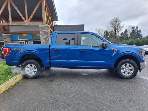 2023 Ford F-150 XLT - 4x4, Trailer Brake Control, Back-up Camera image 5