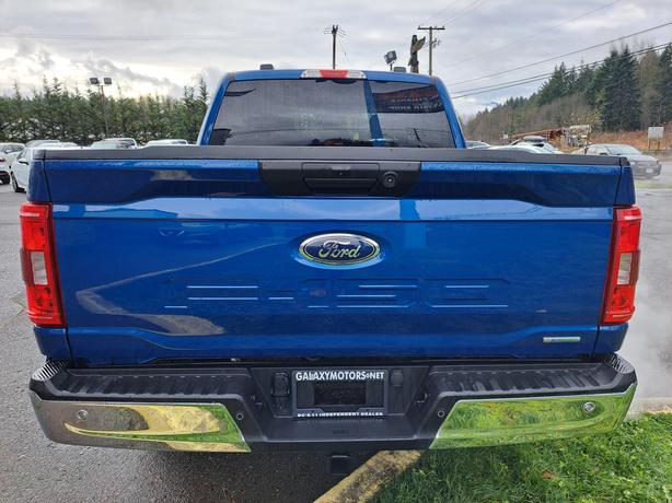 2023 Ford F-150 XLT - 4x4, Trailer Brake Control, Back-up Camera image 7