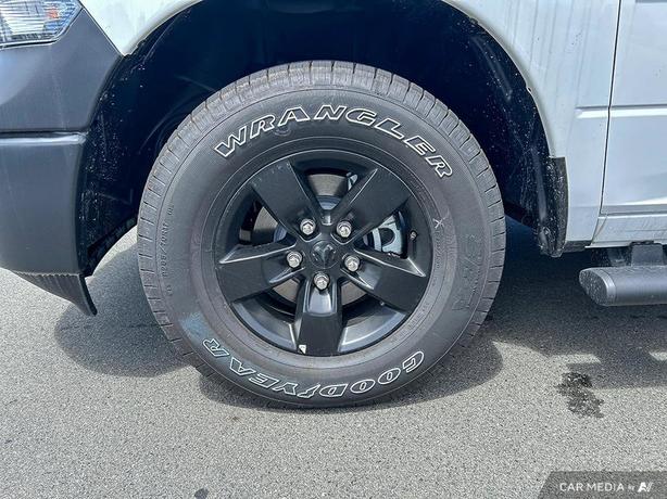 2023 RAM 1500 Classic Tradesman image 6