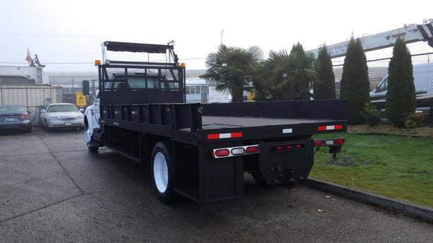 2008 Ford F-750 18 Foot Flat Deck Regular Cab 2WD Diesel Dually with Air Brakes  image 8