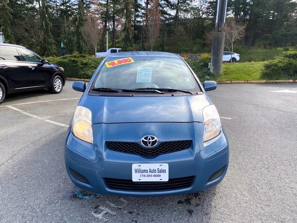 2010 Toyota  Yaris LE 4 DOOR HATCH Air PW PL CRUISE REDUCED image 2