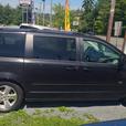 2009 Dodge  Grand Caravan SE StownGo thumbnail image 4
