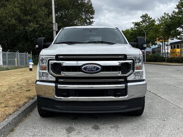 2020 Ford F-350 8 Foot Flat Deck Powerstroke Diesel 4WD image 3