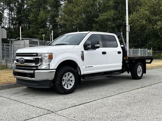 2020 Ford F-350 8 Foot Flat Deck Powerstroke Diesel 4WD image 5