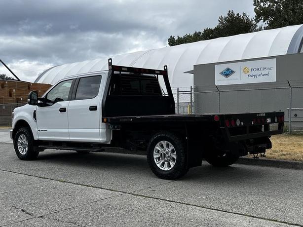 2020 Ford F-350 8 Foot Flat Deck Powerstroke Diesel 4WD image 7