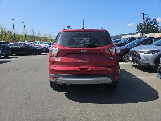 2017 Ford Escape FWD 4dr SE | Back Up Camera | Smart Device Intergration! image 5