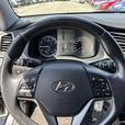 2018 Hyundai Tucson SE LEATHER! BACKUP CAMERA! NO ACCIDENT! ONE OWNER! thumbnail image 7