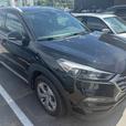 2017 Hyundai Tucson Premium thumbnail image 1