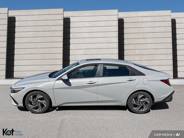 2025 Hyundai Elantra Preferred FORWARD COLLISION! REAR CROSS TRAFFIC ALERT! BACK image 3