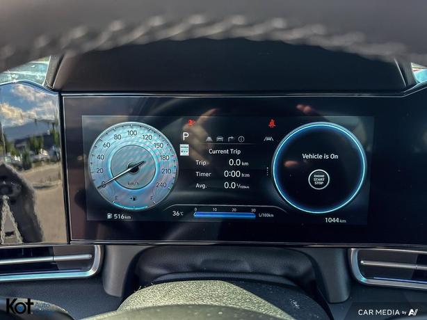 2025 Hyundai Elantra Preferred FORWARD COLLISION! REAR CROSS TRAFFIC ALERT! BACK image 8