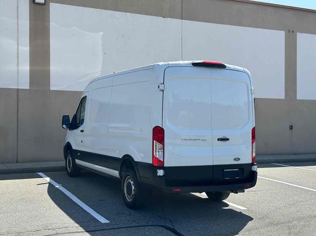 2023 Ford Transit Cargo image 5