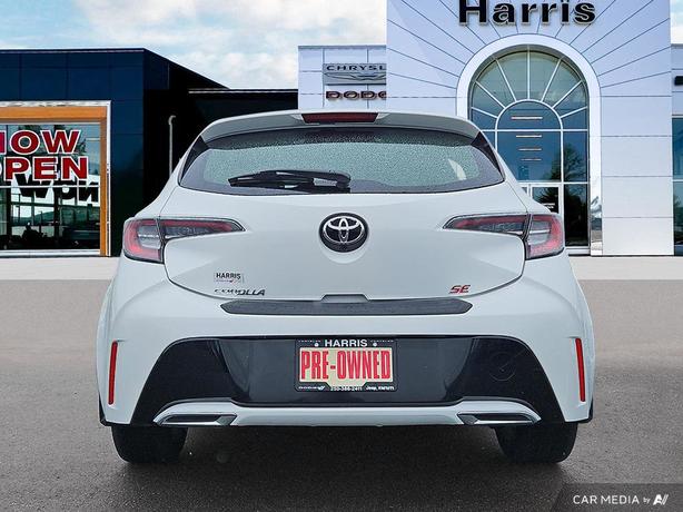 2022 Toyota Corolla Hatchback | Low KM | Cruise Control! image 5