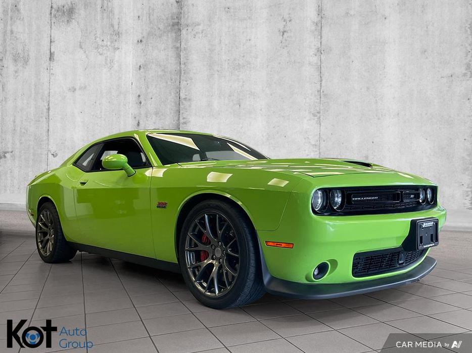 2015 Dodge Challenger SRT 392 | 6.4L HEMI V8 | harmon/kardon Sound System w/ 900 display photo