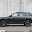 2025 Jeep Grand Cherokee Altitude demo thumbnail image 3